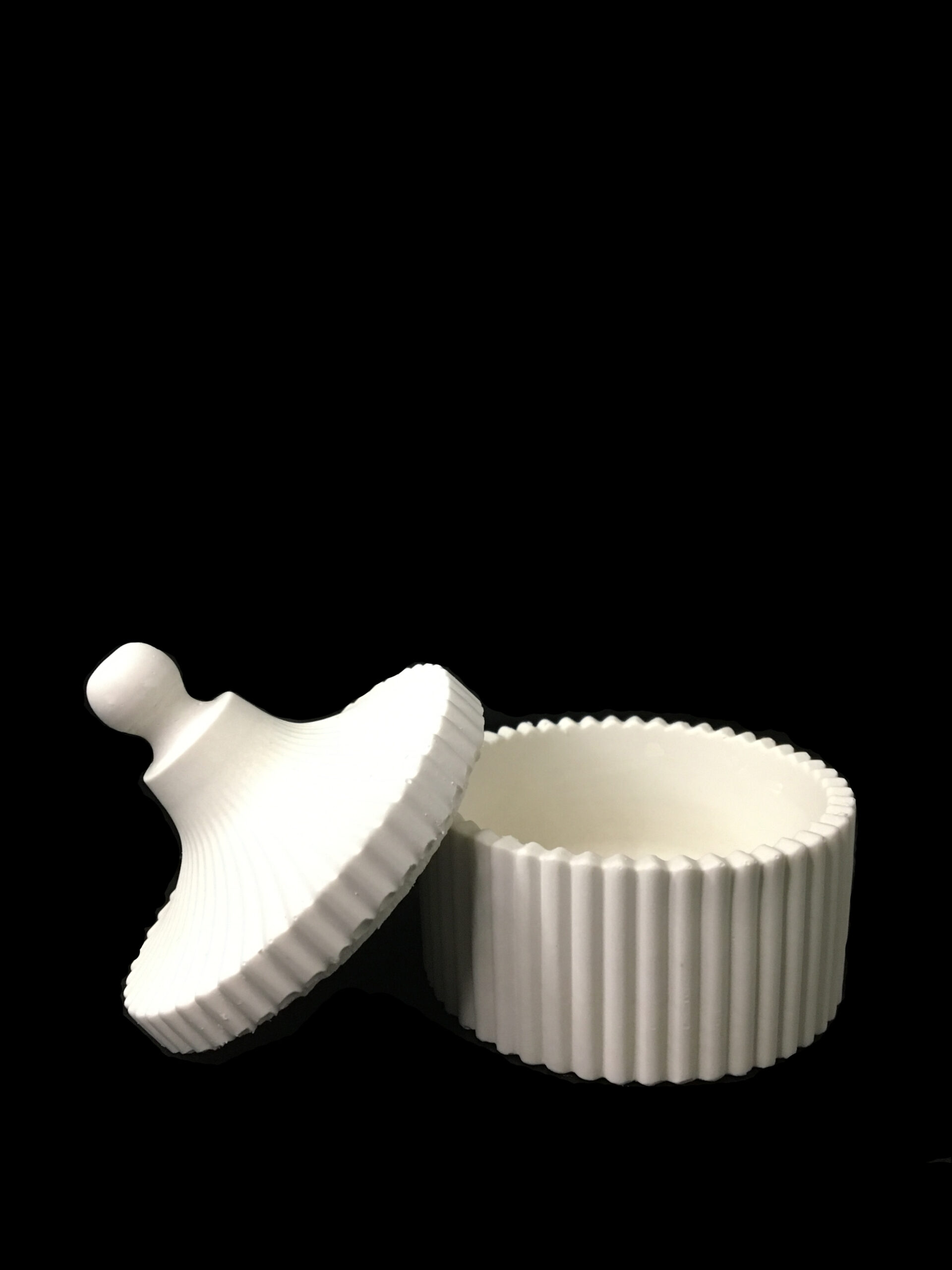 Item Code P16 Luna Jar - Image 1